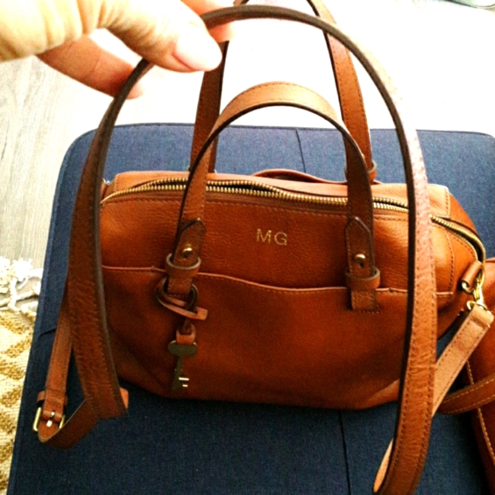 Woman real leather purse beautiful U classic